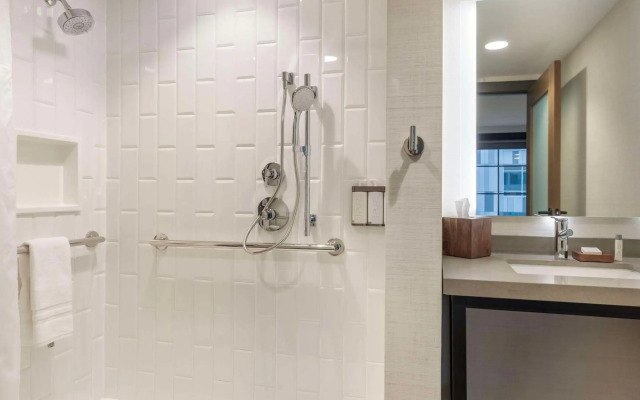 Cambria Hotel Denver Downtown RiNo