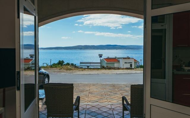 Lovre - Close to the sea - A2 Prizemlje