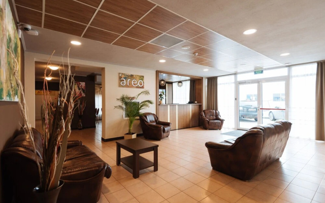 Areo Hotel & Restaurant