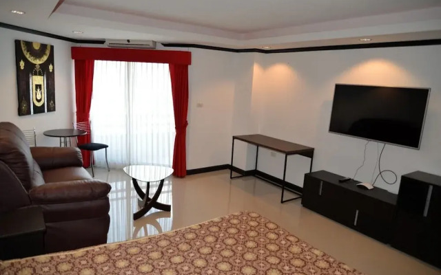 Angket Hip Residence in Jomtien Angket F14 R1402