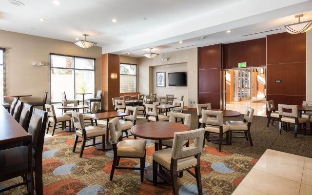 Staybridge Suites: Las Vegas - Stadium District