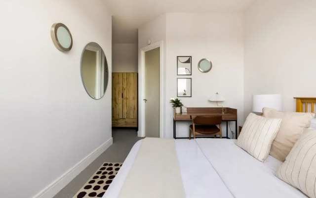 The Camberwell Loft - Captivating 2bdr Flat