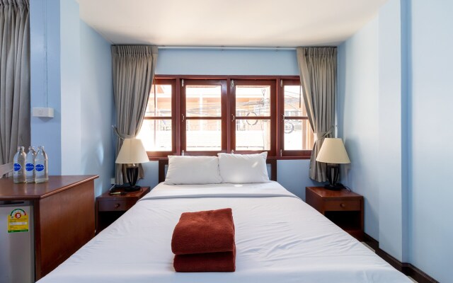 Thipurai Annex Hotel