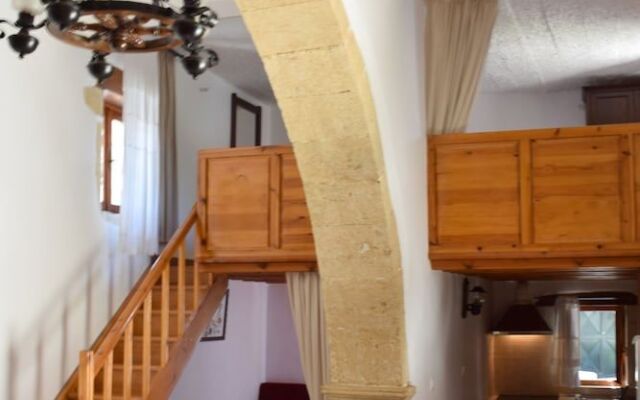 Filippou Villa - Living In Nature