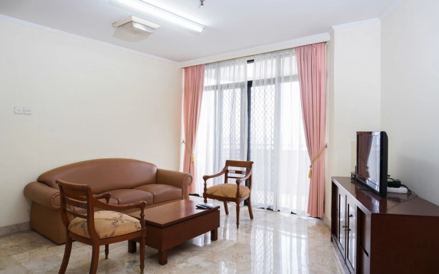 The Classic 2br Beverly Tower Apartment