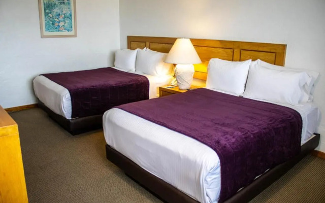 Hotel Cantalagua Inn