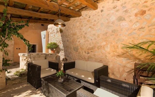 Villa - 3 Bedrooms with Pool and WiFi - 103170