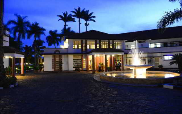 Lake Victoria Hotel