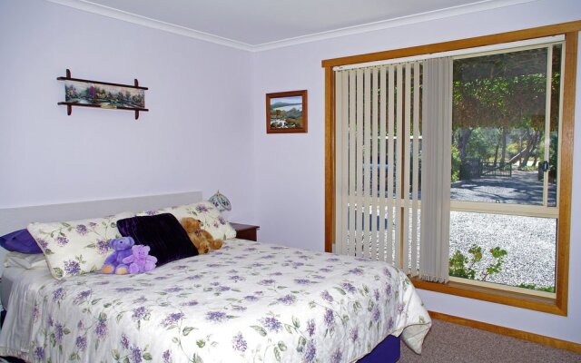 Pelican Bay Bed and Breakfast