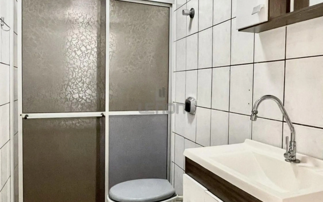 026 - Lindo Residencial com Piscina e Jacuzzi em Bombas
