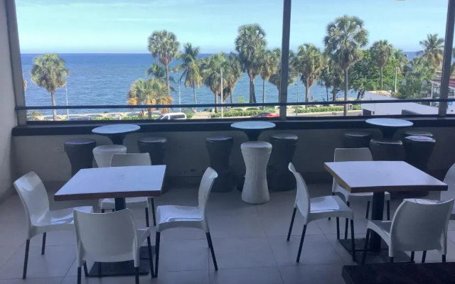 Hotel Blue Malecón