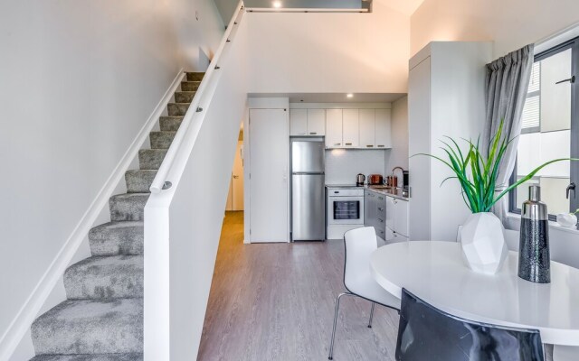 Penthouse with Mezzanine & Harbor Views