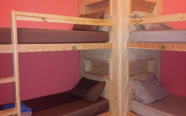 Relax Corner Inn - Hostel