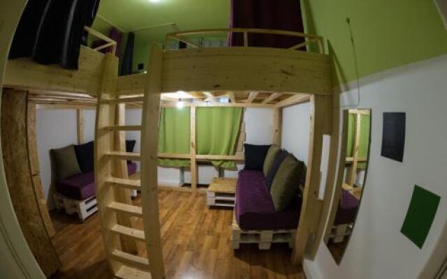 Cloud 9 Hostel