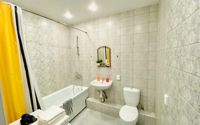 Апартаменты на улице Азина 22/2