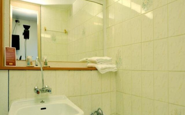 Comfort Hotel Emerainville Marne-La-Vallee