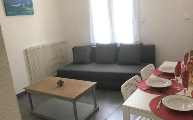 Canet : agréable maison au calme pour 8 personnes.