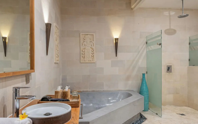 Luxury Villa K Central Seminyak