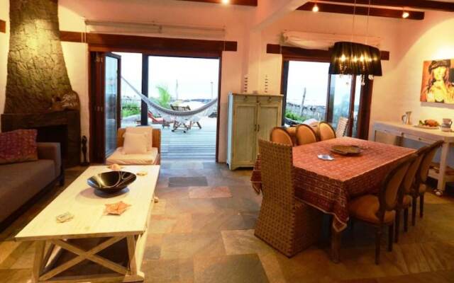 Casa Baronesa Waterfront Villa