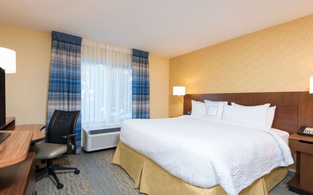 Fairfield Inn & Suites Tampa Westshore / Airport