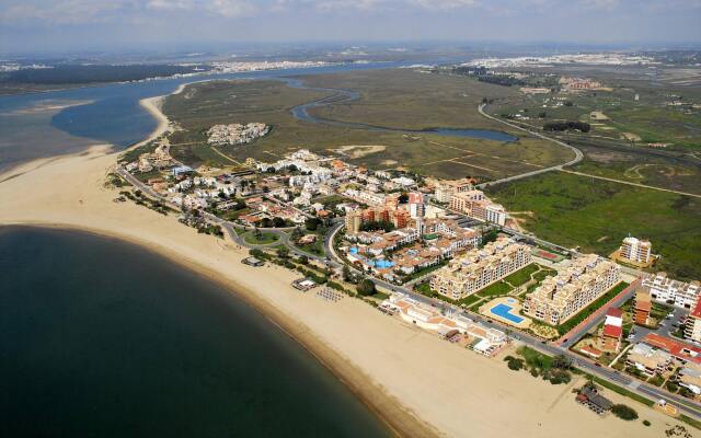 Leo Isla Canela Selection