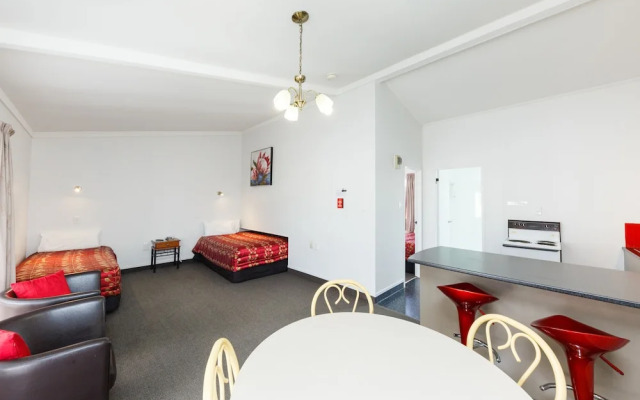 Manfeild Park Motel