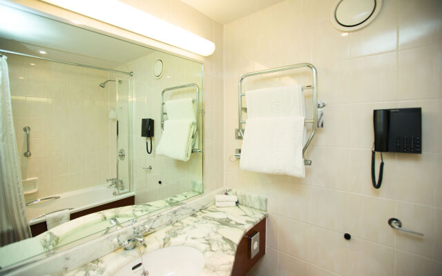 Kettering Park Hotel & Spa