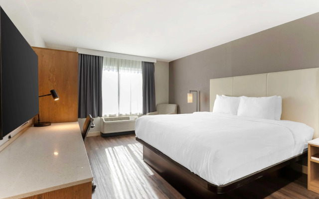 Best Western Plus Rancho Cordova Inn