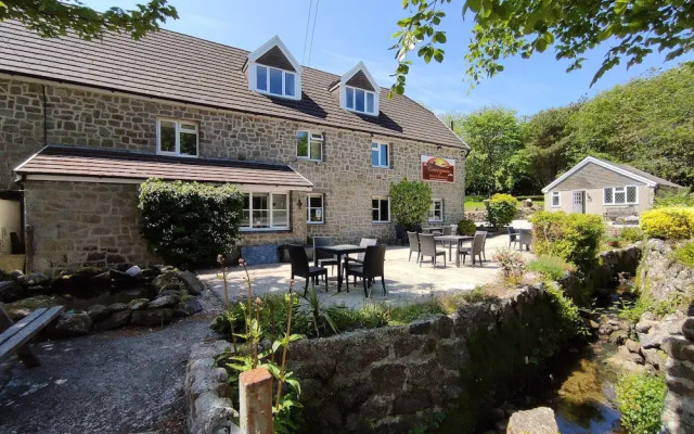 The Countryman Hotel