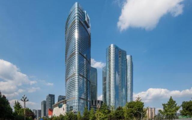 Mia Suites Chengdu Intime Center