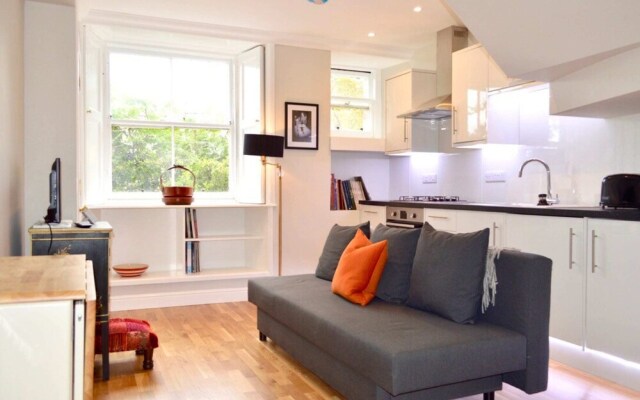 Cosy and Modern City Centre Flat