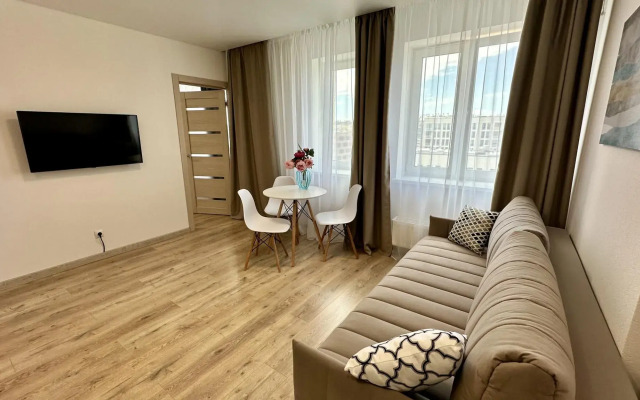 Cozy apartment on Novosyolov street 103