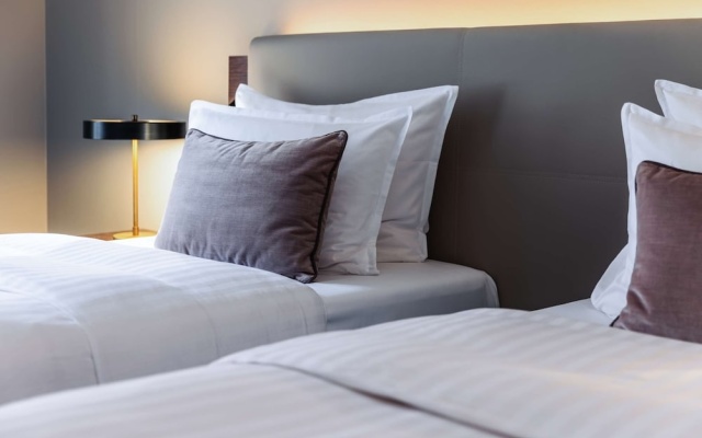 Superior Quadruple room (full double bed and twin beds)