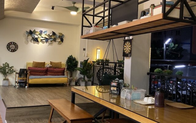 Teacher Cai Homestay