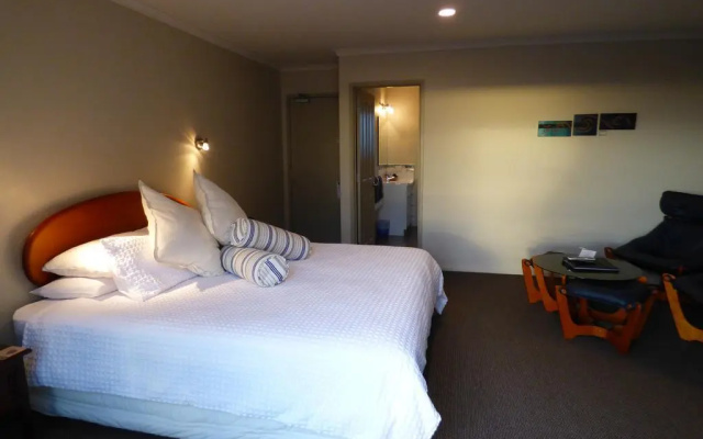 Sunset View Lodge