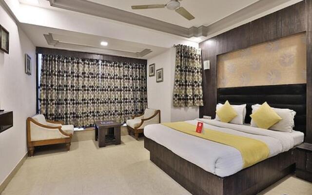Hotel Shree Krishna Palace Naroda rd