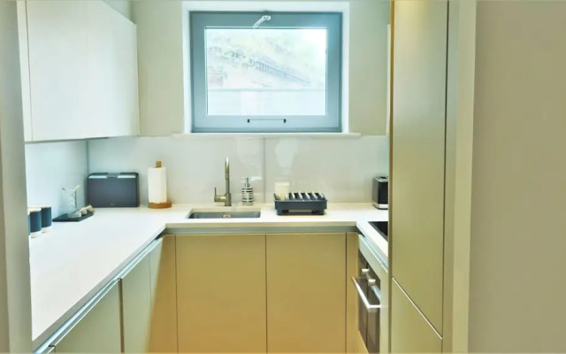 Spacious Elegant Apartments in Southbank