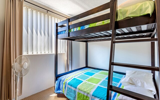 Sunset Court, Unit 1, 3 Resthaven Avenue