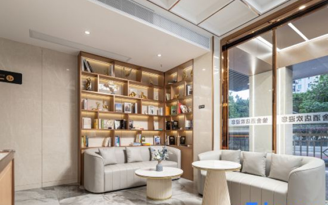 Yushe Apartment (Guangzhou Tachigang Subway Station)