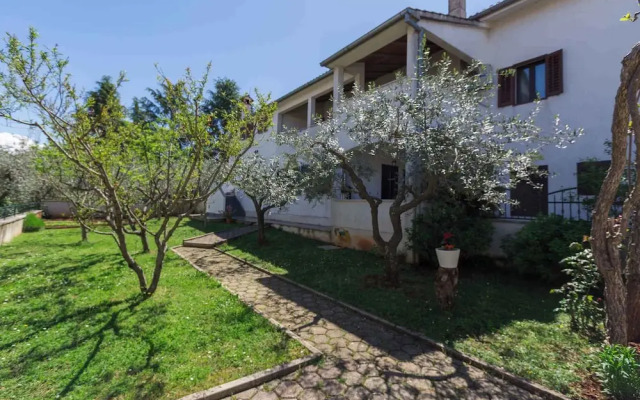 Ferienwohnung mit Wlan und Schöner Terrasse