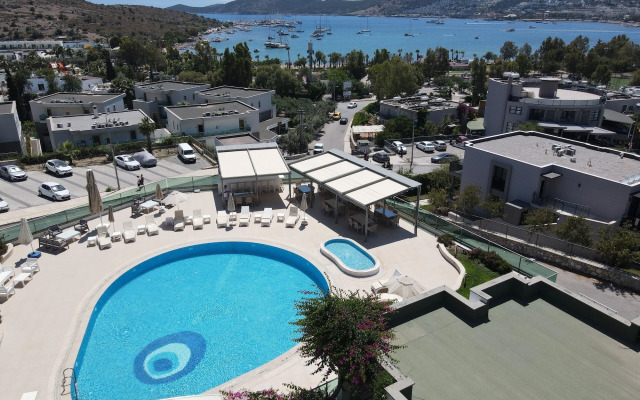 Royal Palm Residence