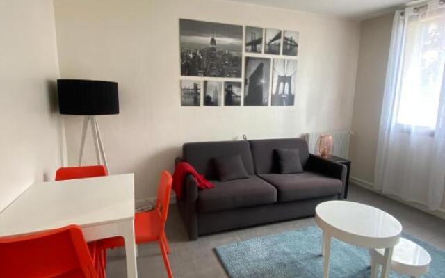 Studio Villennes sur seine cosy Paris Versailles