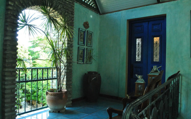 Gayac Residences