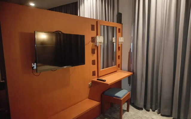 Townhouse Oak Jakarta near Monumen