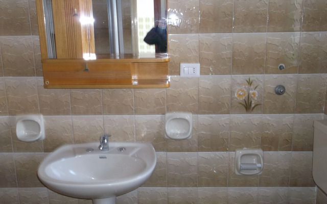 Via Giuseppe Garibaldi 115