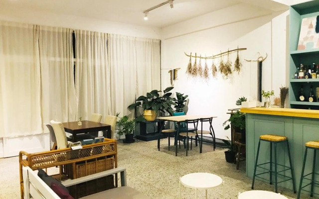 Day Risen Hostel