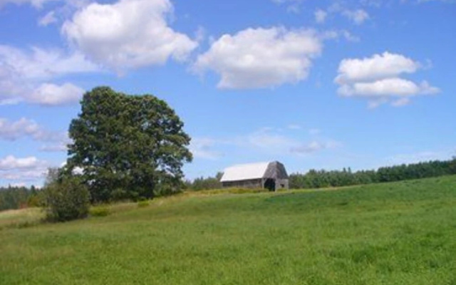 Salt Water Farm - Three Bedroom Home