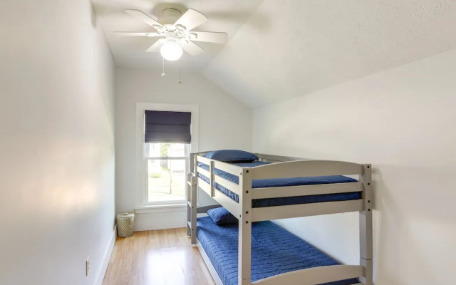 Vermilion Home - Walk to Main Street Beach!