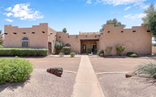 2BR Scottsdale Kierland Unit