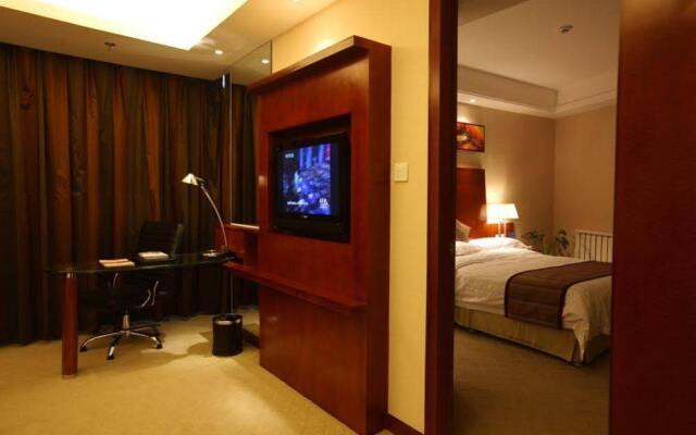 UC by Hyatt West Railway St Hotel